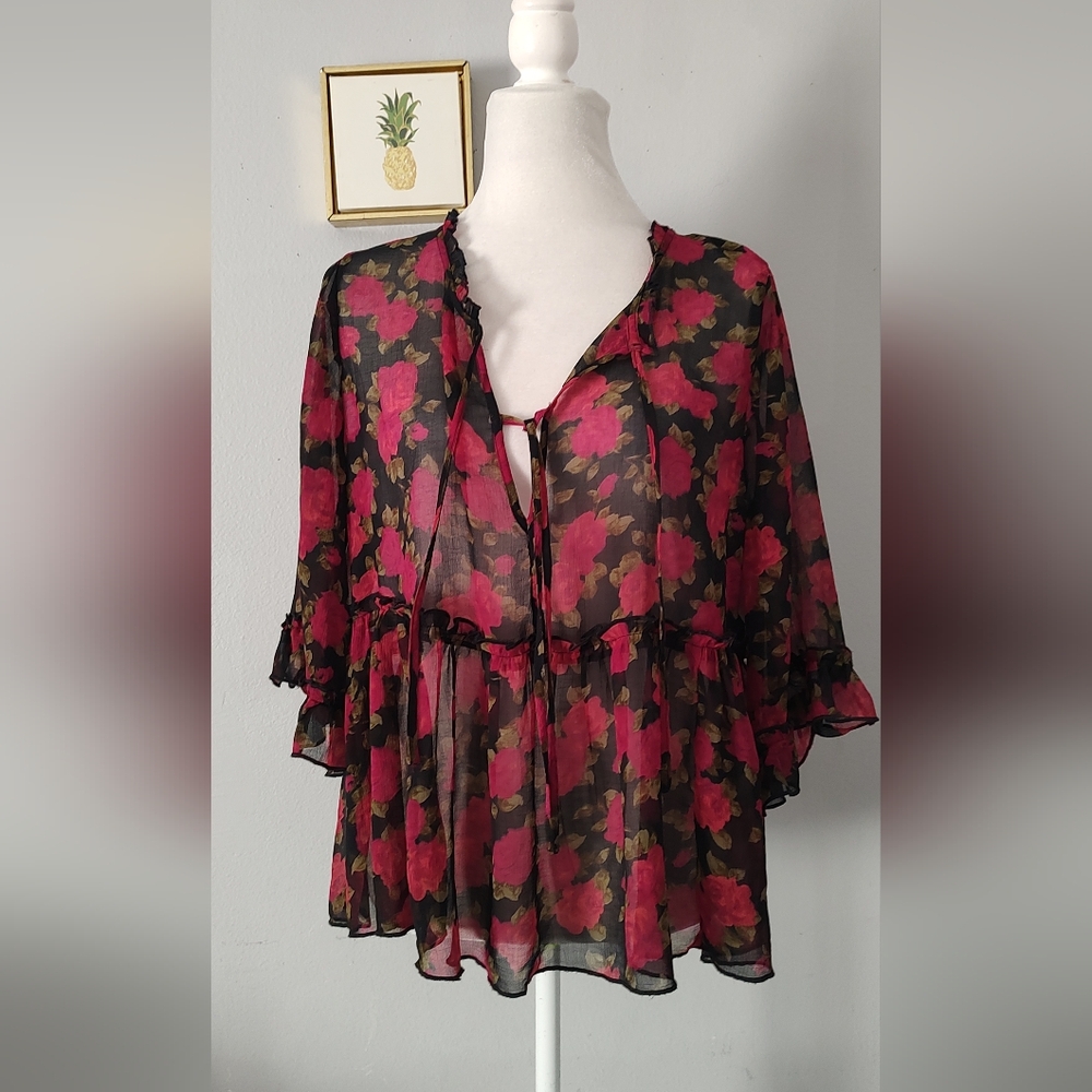 Top Blouse Women American Eagle Ruffles Style Sheer Casual